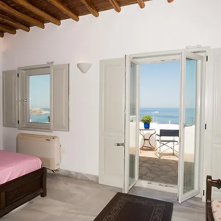Daire Bleland Mykonos
