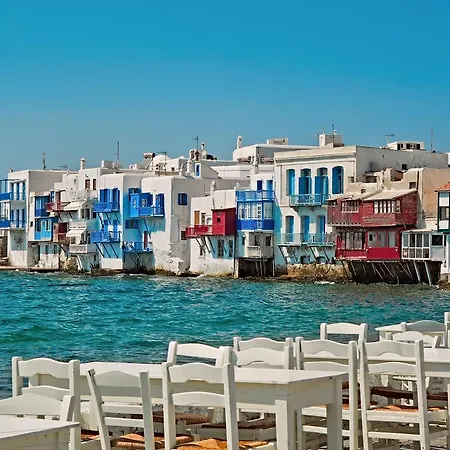 Daire Bleland Mykonos